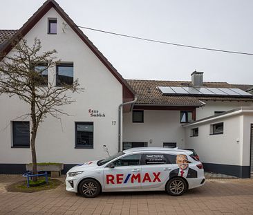 2 - Zimmer DG Wohnung mit Fußbodenheizung, Glasfaser, Holzofen, Balkon mit toller Aussicht. - Foto 6