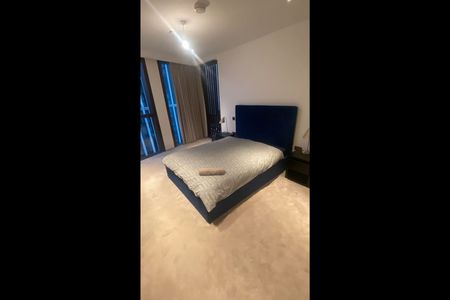 2 Bed Flat, Carnation Way, SW8 - Photo 2