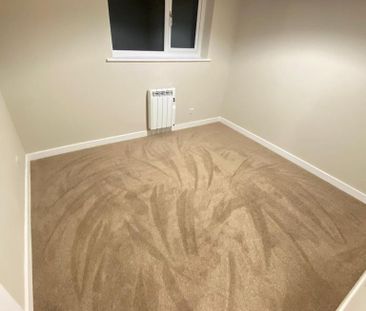 2 bedroom maisonette to rent - Photo 4