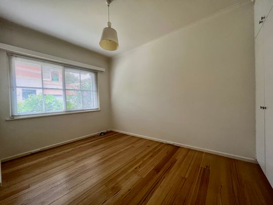 5/11 Irving Avenue PRAHRAN - Photo 1