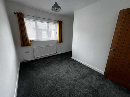 Boulton Road, Southsea, PO5 - Photo 2