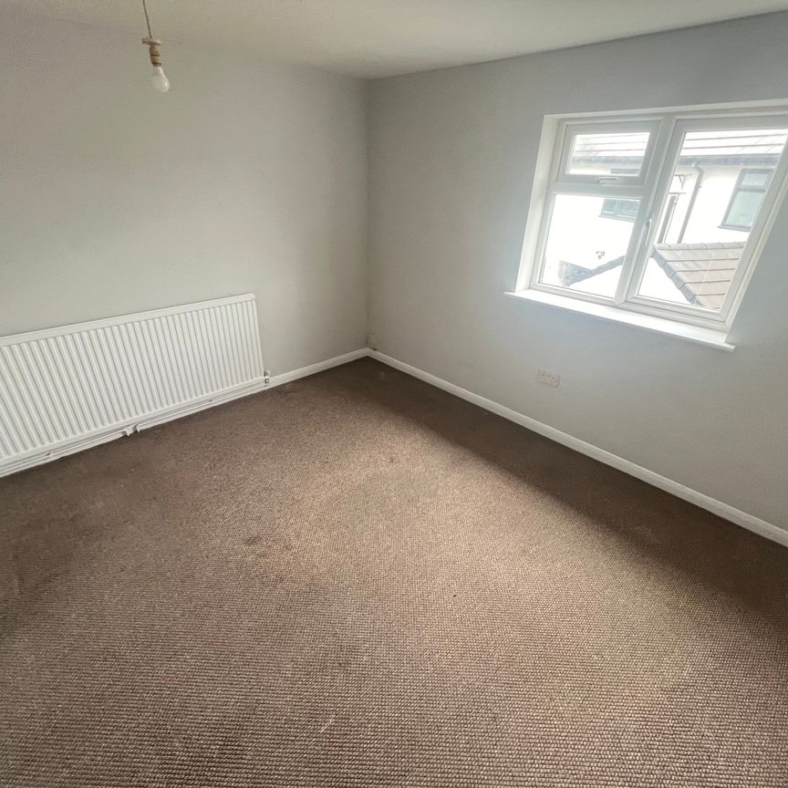 3 bedroom apartment to rent Stenson Road, Sunnyhill, DE23 - Photo 1