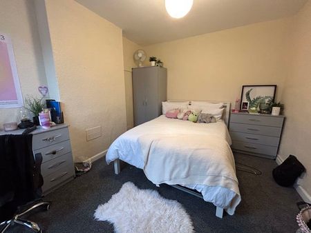 Teversal Avenue Lenton, Nottingham - Photo 4