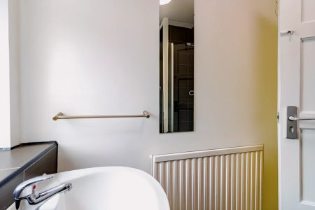 Bronze Room - Photo 4