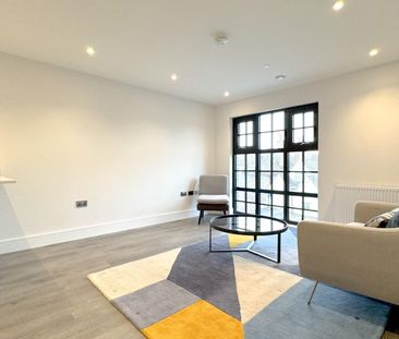 Tallow Wharf, Bircherley Green, Hertford - Photo 2