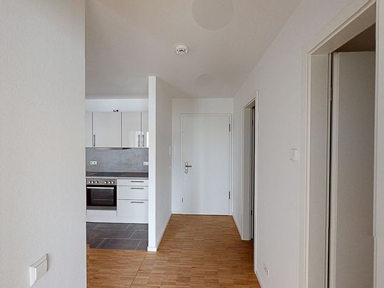 Gemütliche 2-Zimmer Wohnung mit EBK und Loggia im 1.OG - Photo 1