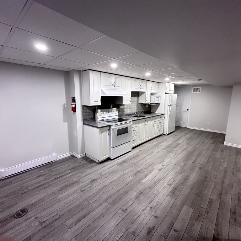 3½ à Louer –Tout Inclus-Stationnement - Photo 1