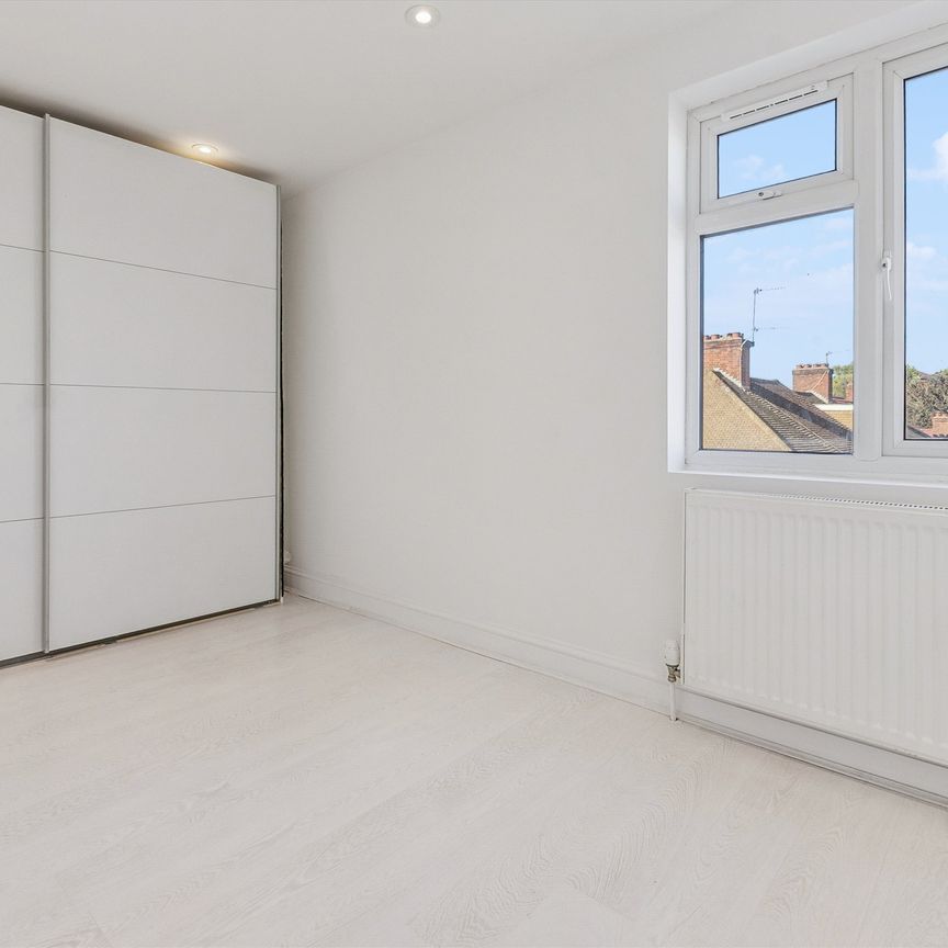 Pendennis Road, Streatham Hill, SW16, London - Photo 1