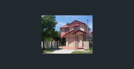 CENTRAL TO SHOPS & NECESSITIES IN PARRAMATTA - Photo 4