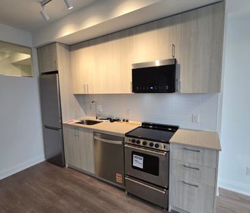 For Lease - 3250 CARDING MILL Trail Unit# 414, Oakville, Ontario - Photo 1