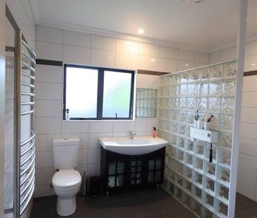 Modern 3 bedroom Home - Te Hapara - Photo 4
