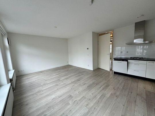 Middenweg, Amsterdam - Foto 1