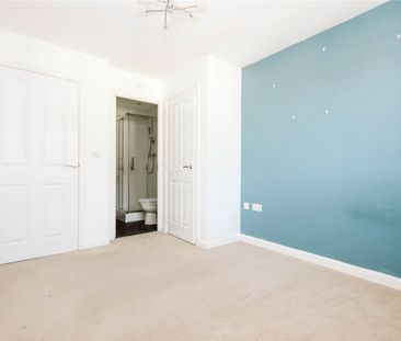 Dorian Road, - Photo 3