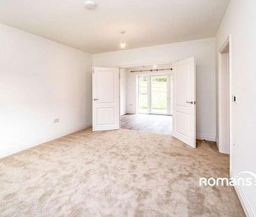 Oakdale Road, Maidenhead, Berkshire, SL6 - Photo 3