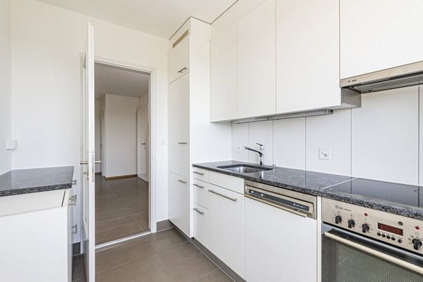 Zentral gelegen in Birsfelden - Photo 1