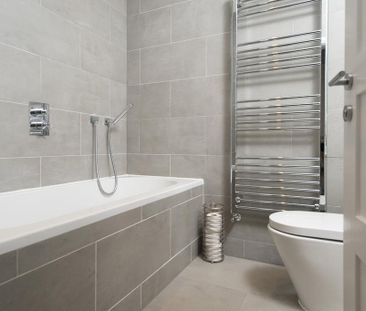 2 bedroom flat to rent - Photo 6