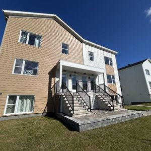 Condo locatif neuf 4 1/2 secteur Charny, 2-3e étage dès maintenant, avril ou mai 2026 - Photo 2