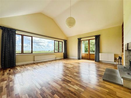 3 bedroom detached house to rent - Photo 2