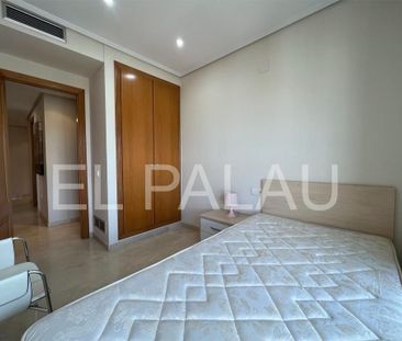 Piso de alquiler en Sant Pau - Photo 3