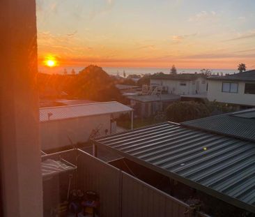 Christies Beach - Photo 4