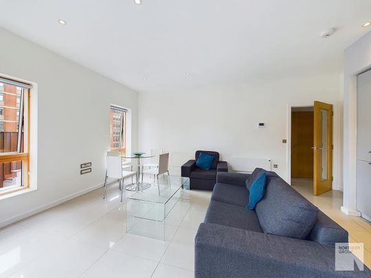 2 bedroom apartment to rent - Photo 1