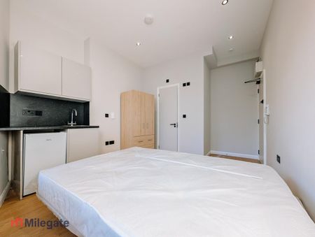 Studio to rent - Photo 2