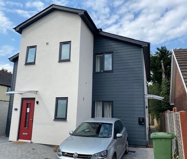 2 bedroom apartment to rent - Photo 3