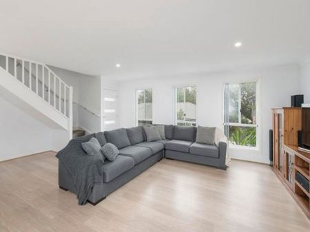 1/25A Cowper Street, Wallsend NSW 2287 - Photo 2