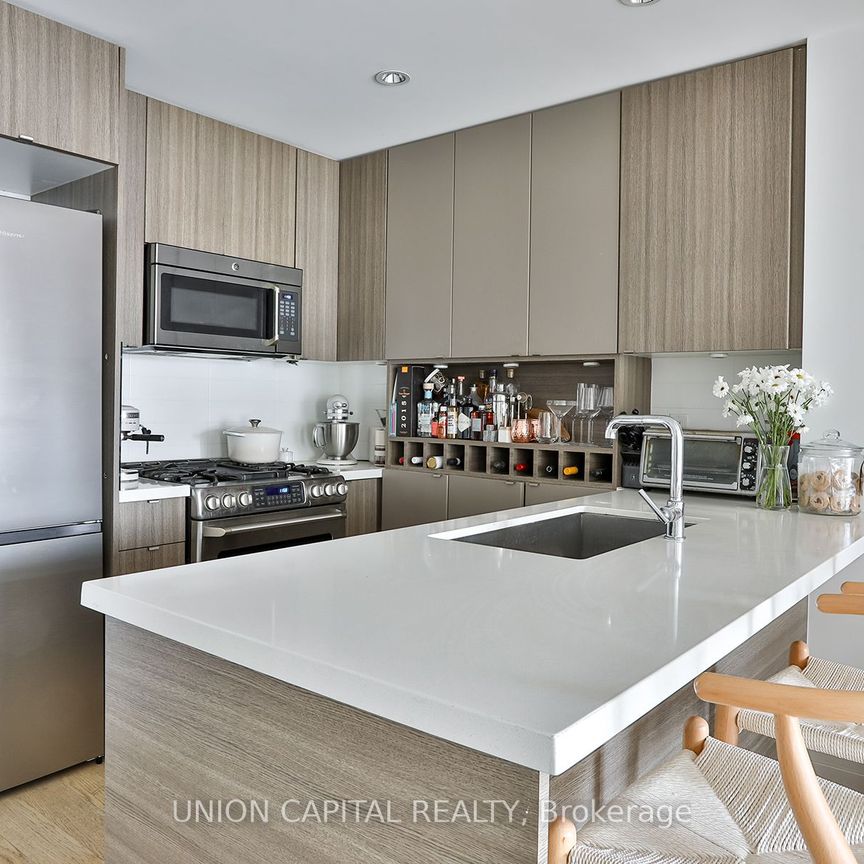 Showcase Lofts , #417 - Photo 1