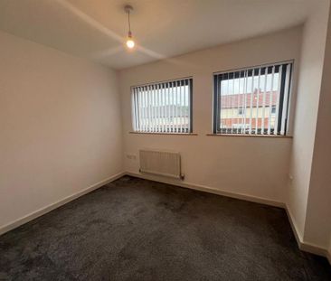 2 bedroom terraced house to rent - Photo 3