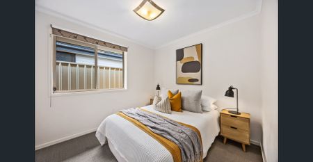 Modern 3-Bedroom Home in Quiet Smithfield Circuit - Photo 4