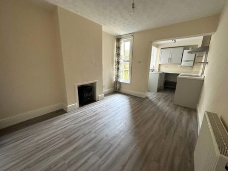 2 bedroom cottage to rent - Photo 3