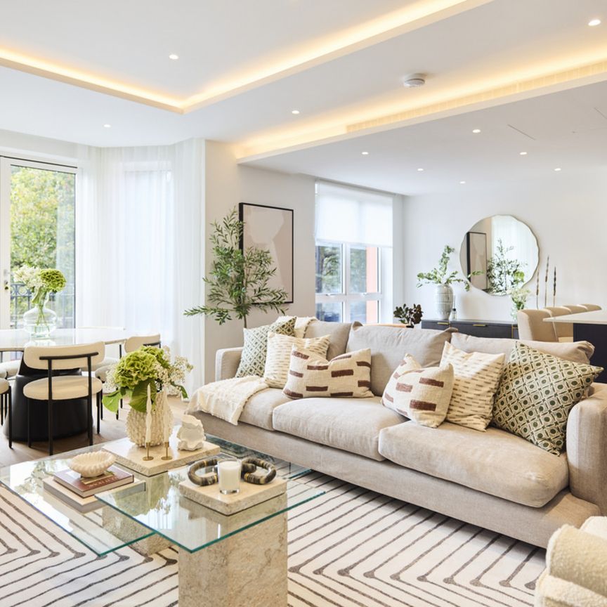 Bayswater Road, London, W2 - Photo 1