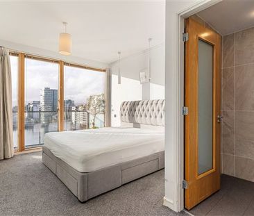 Apt 13, Block A, Hanover Dock, Grand Canal Dk, Dublin 2, D02 H974 - Photo 5