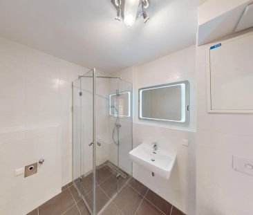 | NEUWERTIGE WOHNUNG MIT LOGGIA IM 3.STOCK | NÄHE FH TECHNIKUM | U6... - Foto 2