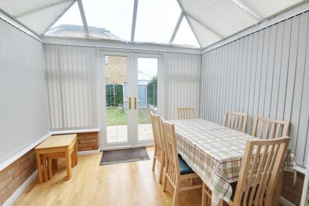 2 bedroom terraced house to rent - Photo 5