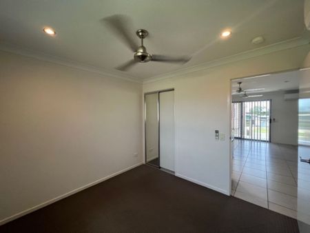 Modern Townhouse Living in a Great Complex - Photo 5