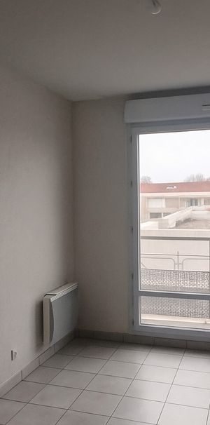 Location Appartement 2 pièces 35m² - Photo 1