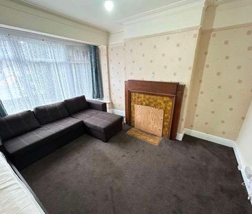 Belvedere Road, Staffordshire, Burton Upon Trent, DE13 - Photo 1