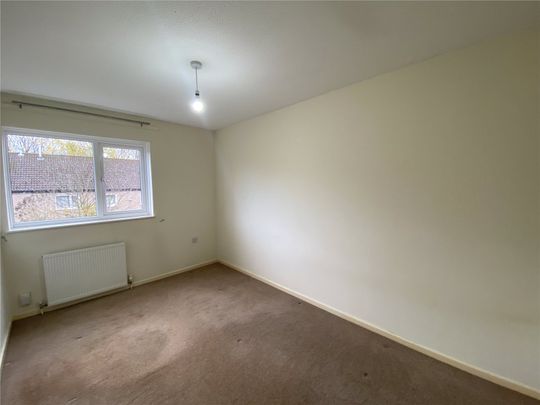 2 bedroom house to rent Nine Acre Gardens, NG6 - Photo 1