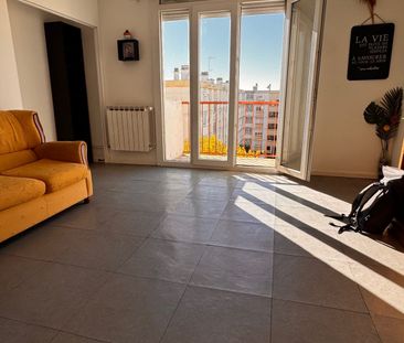 Location Appartement 4 pièces 69m² MONTPELLIER 34070 - Photo 2
