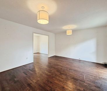 4 bedroom detached house to rent - Photo 1