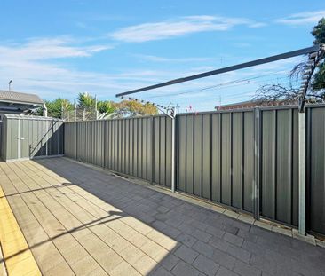 2/21 Murlong Street, Swan Hill, Vic 3585 - Photo 3