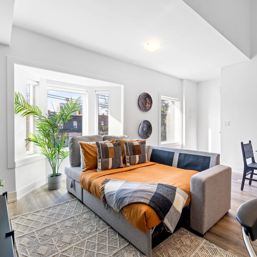 For Lease - 449 Lansdowne Avenue Unit# A, Toronto, Ontario - Photo 1