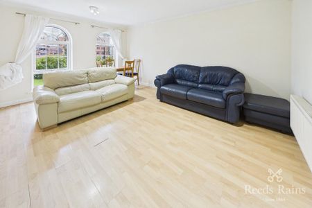 2 bedroom apartment to rent - Photo 2