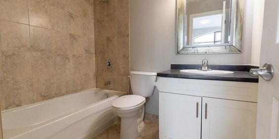 For Lease - 40 Front Street Unit# 102, Thorold, Ontario - Photo 3