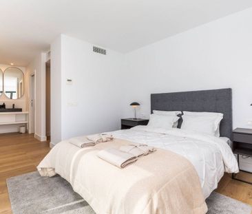 3 bedroom luxury Villa for rent in Nueva Andalucia, Andalusia - Photo 6