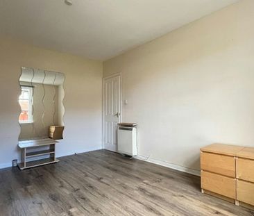 Craigmillar Castle Loan, PF2, Niddrie, EH16, Edinburgh - Photo 1