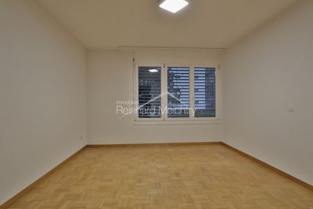 3.5 room rental apartment 5 minutes from NEAT station and LONZA - Foto 5