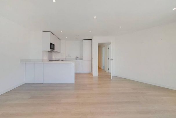 3 bedroom flat to rent - Photo 1